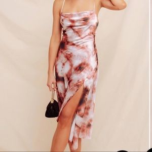ASTR wine colored tie dye midi slip dress with cowl neck and high slit